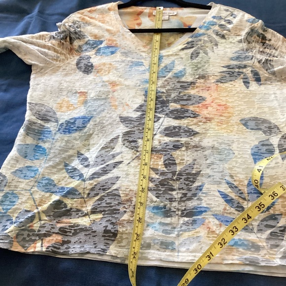 Coldwater Creek top - Picture 5 of 8